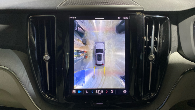 Volvo XC60 2.0 B4D Plus Dark 5dr AWD Geartronic Diesel Estate